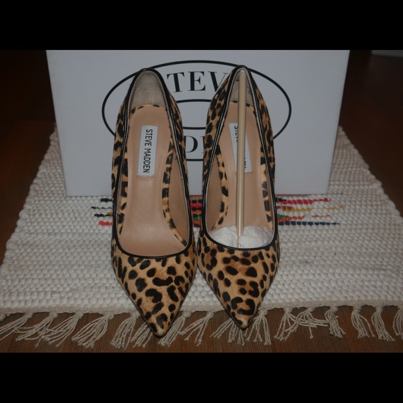 Steve Madden Daisie - Leopard - Picture 4 of 5